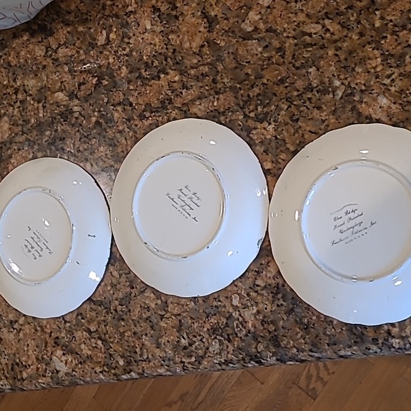 Small plates Fruit Fantasy Blue Ridge Hand painted Southern Potteries - Picture 6 of 6